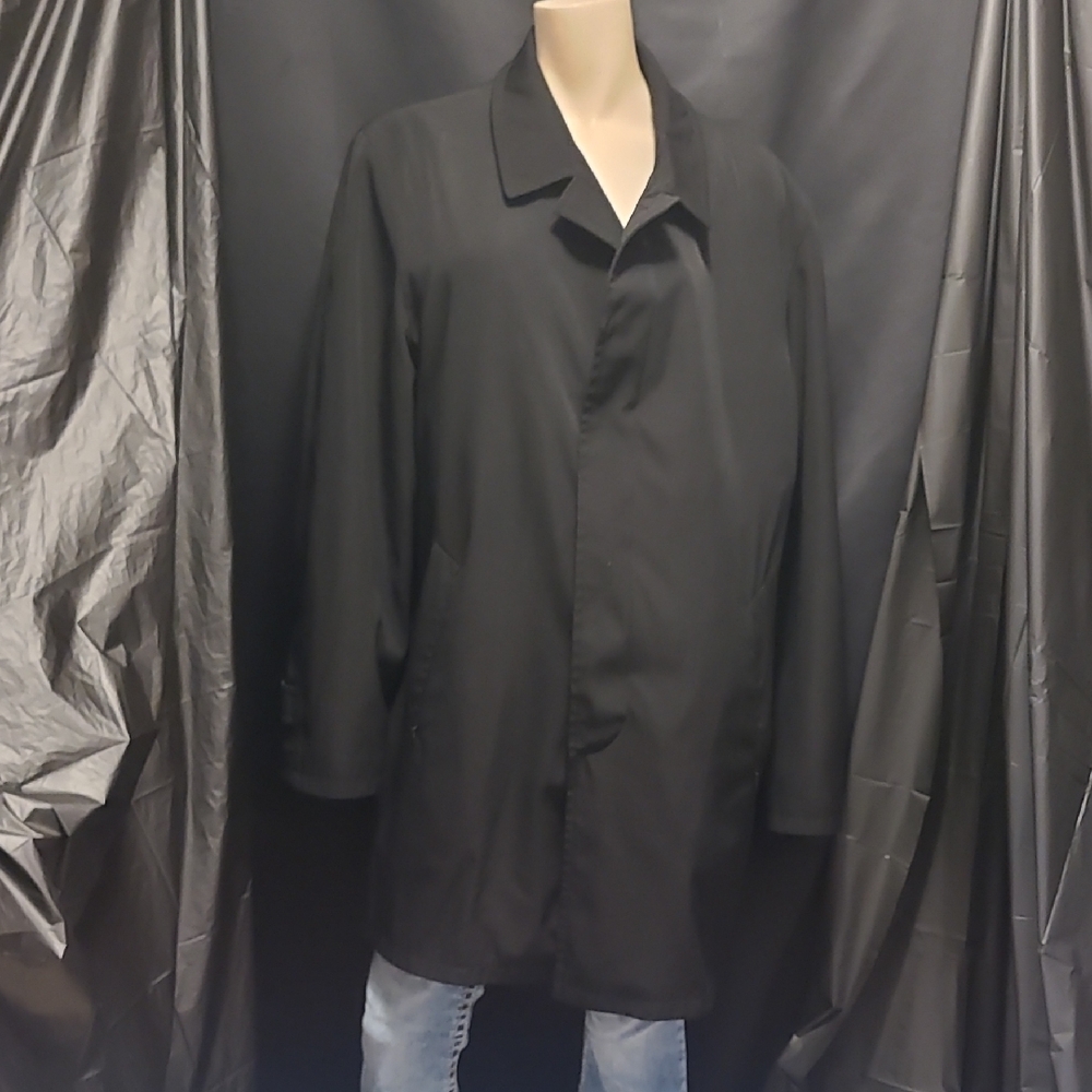 BAUMLER Men's Black Overcoat With Zip Out Lining SIZE 54